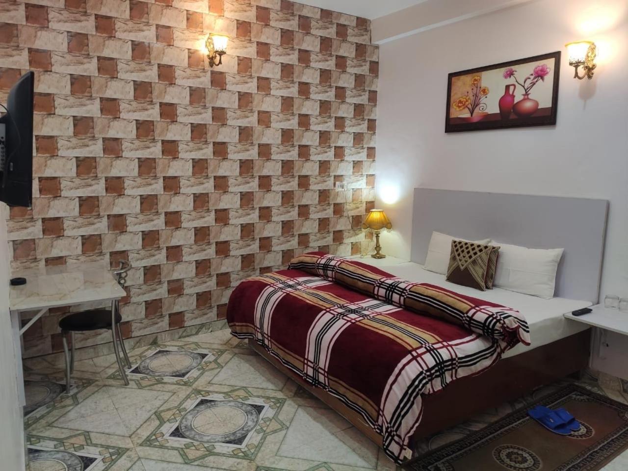 Solan Regency Otel Dış mekan fotoğraf