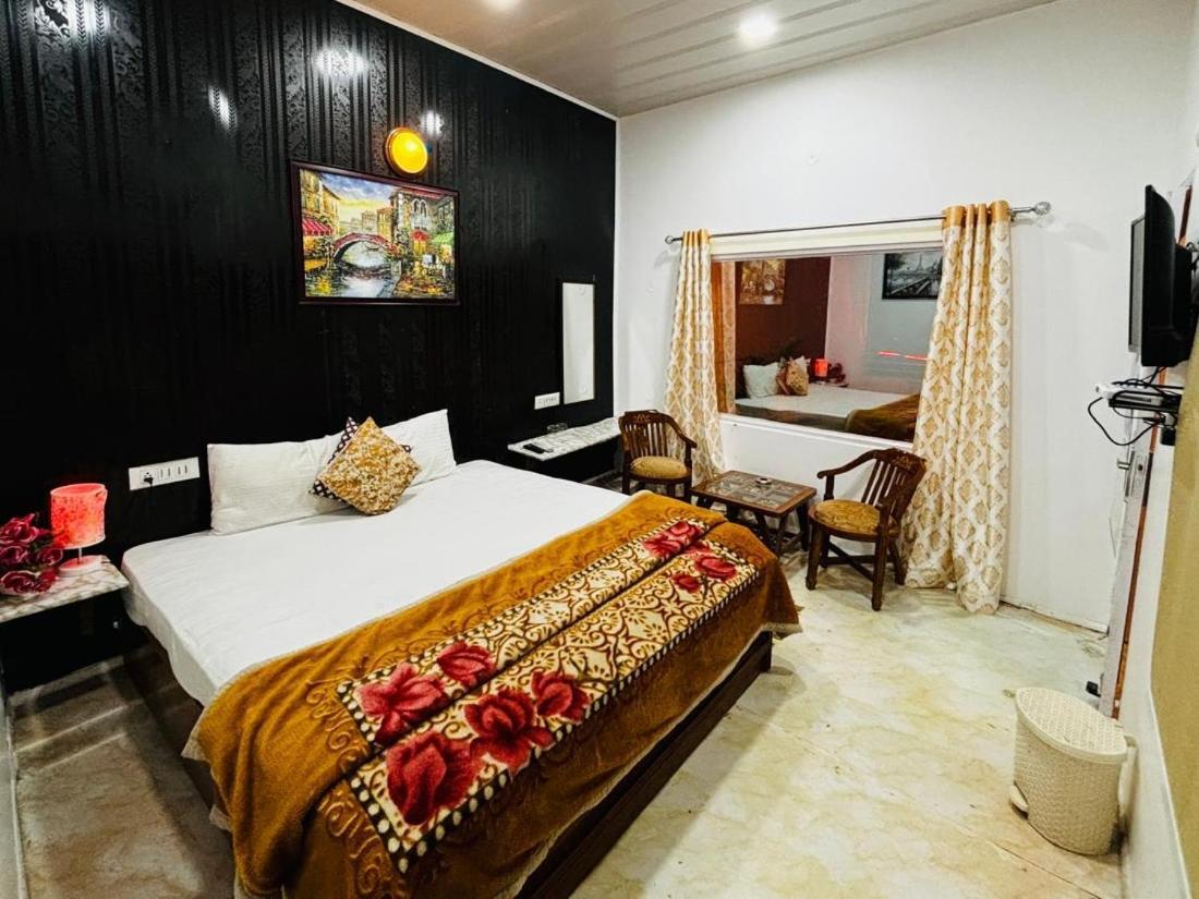Solan Regency Otel Dış mekan fotoğraf