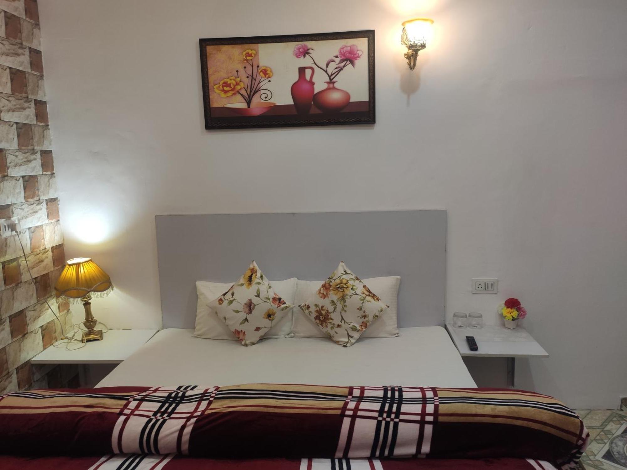 Solan Regency Otel Dış mekan fotoğraf